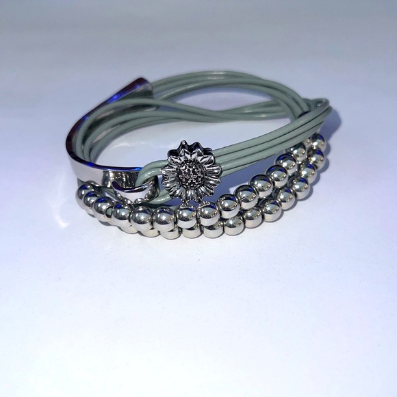 NWOT CATO Wrap Around Sea Foam Rope Bracelet with Clasp - Picture 4 of 7